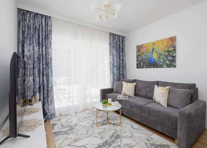 Unique For 4 People With Parking In By Renters * Varsó