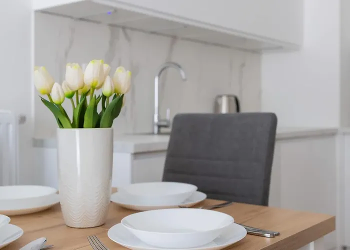 Unique For 4 People With Parking In By Renters *